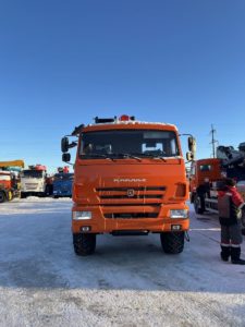 Вездеход с краном-манипулятором на базе «КамАЗ»